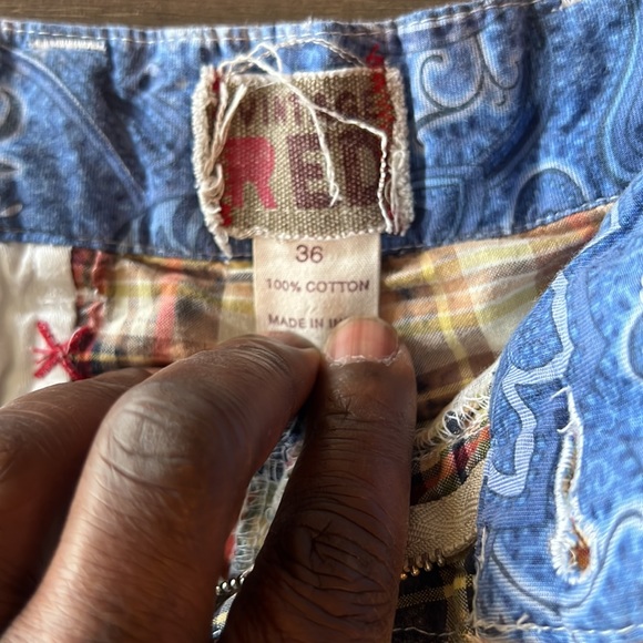 Vintage Red Brand Shorts - Picture 3 of 4